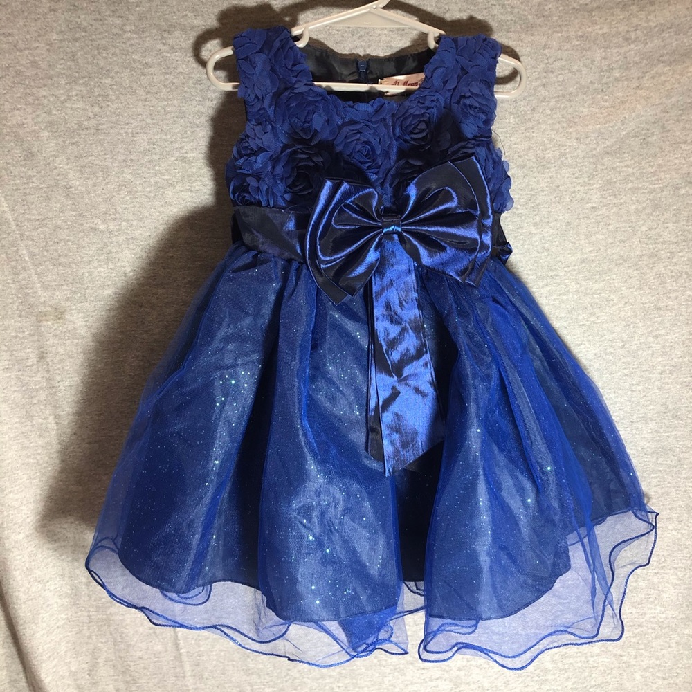 Beautiful formal dress for girls